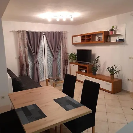 Lucy Apartman Hvar Town