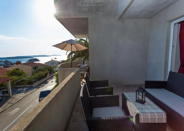 Διαμέρισμα Lucy *