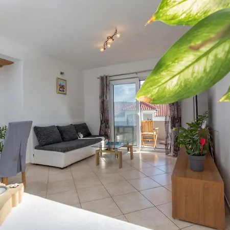 Apartmán Lucy *