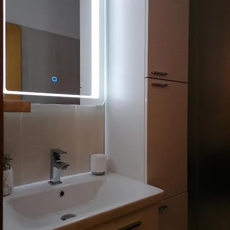 Lucy Appartement Hvar Town