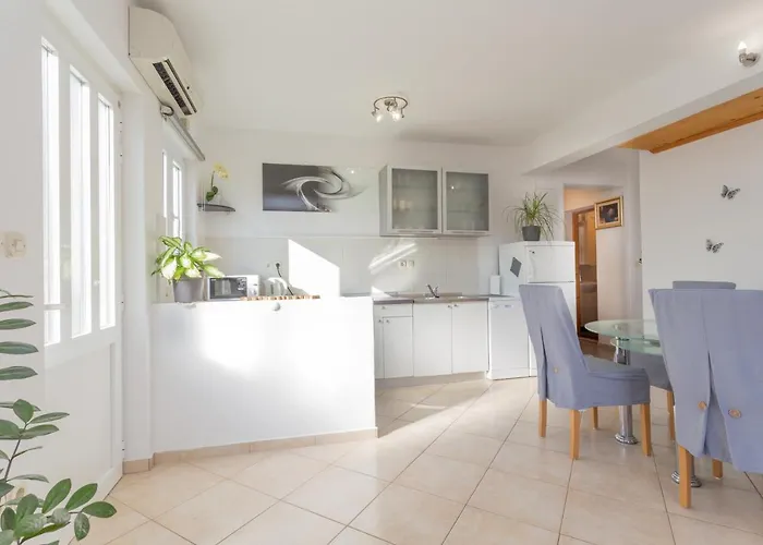 Апартаменты Lucy *